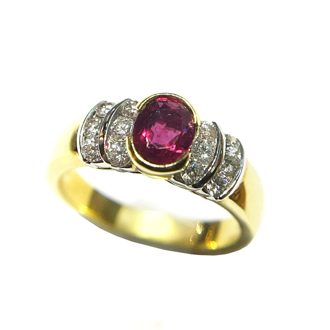 Capodagaglia Gold Gold Ring 18kt Ruby 0.72ct and diamonds