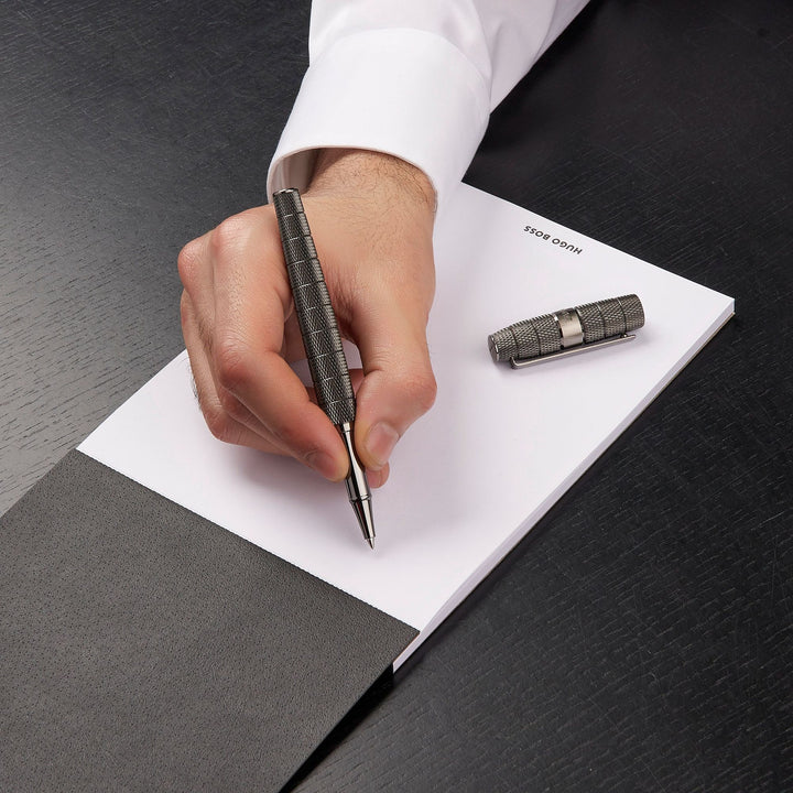 Hugo Boss Balls Pen Quantum Gun HSH4985D