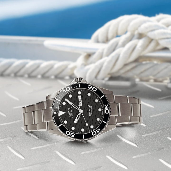 Mido часы Ocean Star 200C Титан 42.5mm черный автоматический титан M042.430.44.051.00
