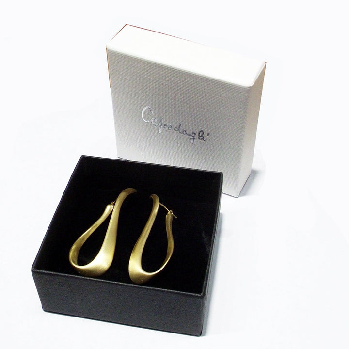 Capodagli orecchini a cerchio Goccia argento 925 finitura PVD oro giallo satinato CPD-ORE-ARG-0002-GS - Capodagli 1937