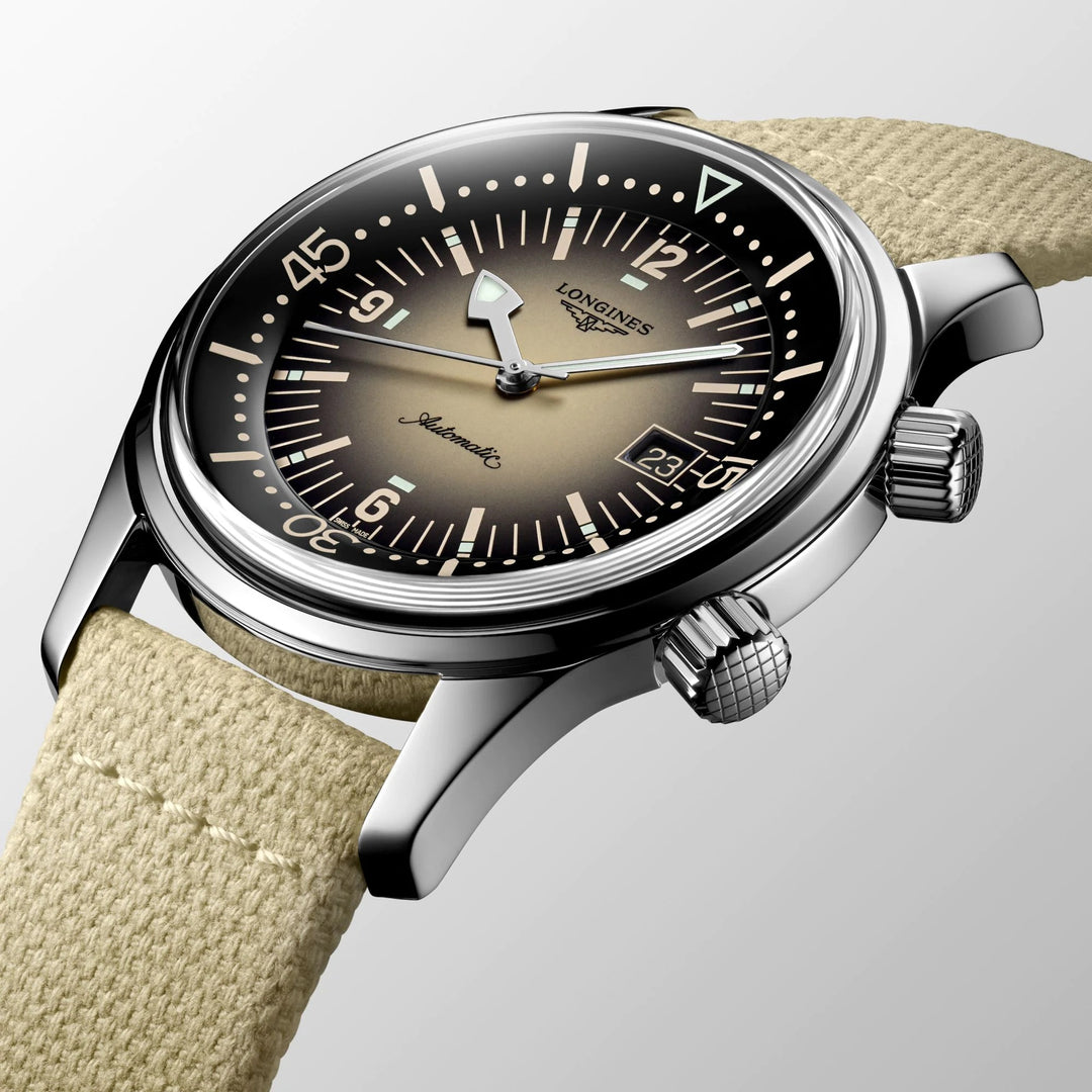Часы Longines Legend Diver Watch 42 мм бежевый автоматический стальной L3.774.43.0.2